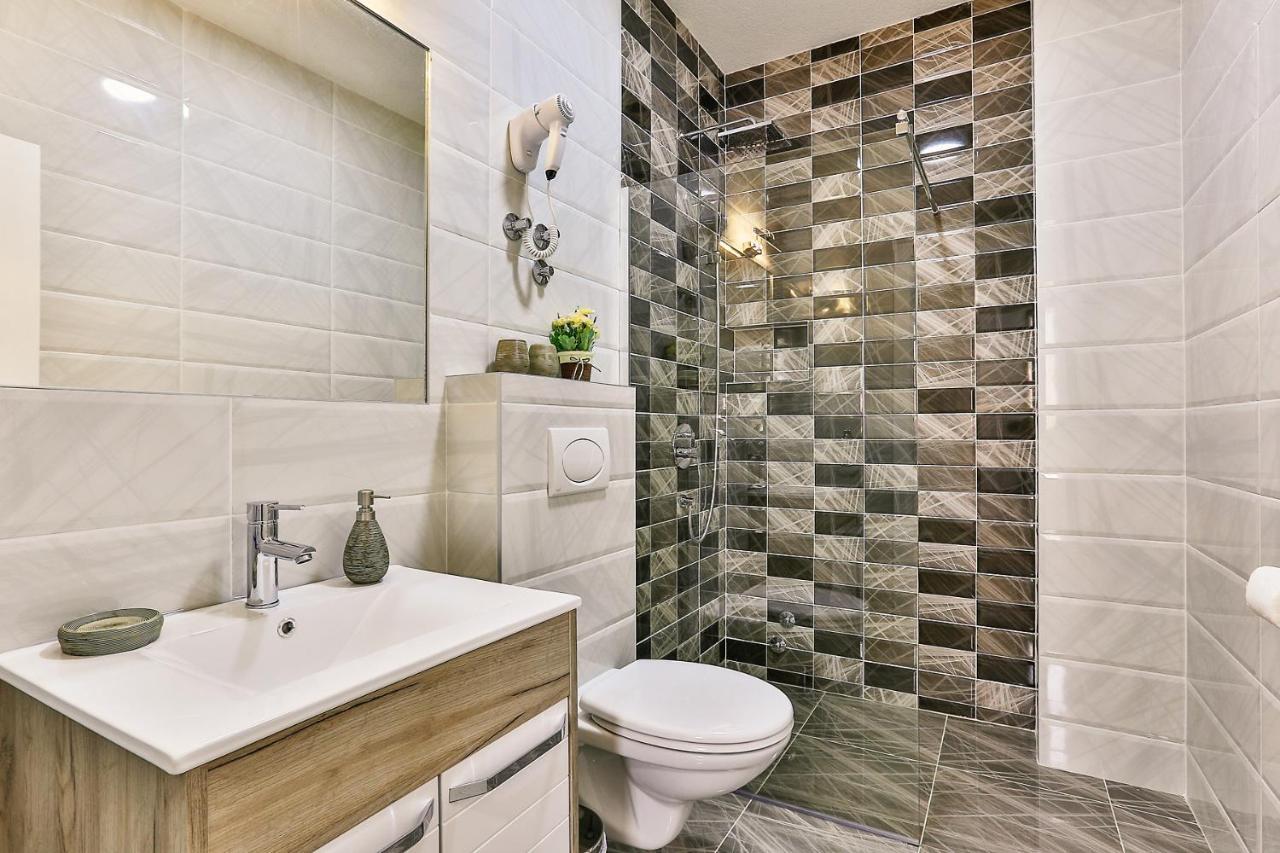 Lux Apartmani Djukic Bar Kültér fotó