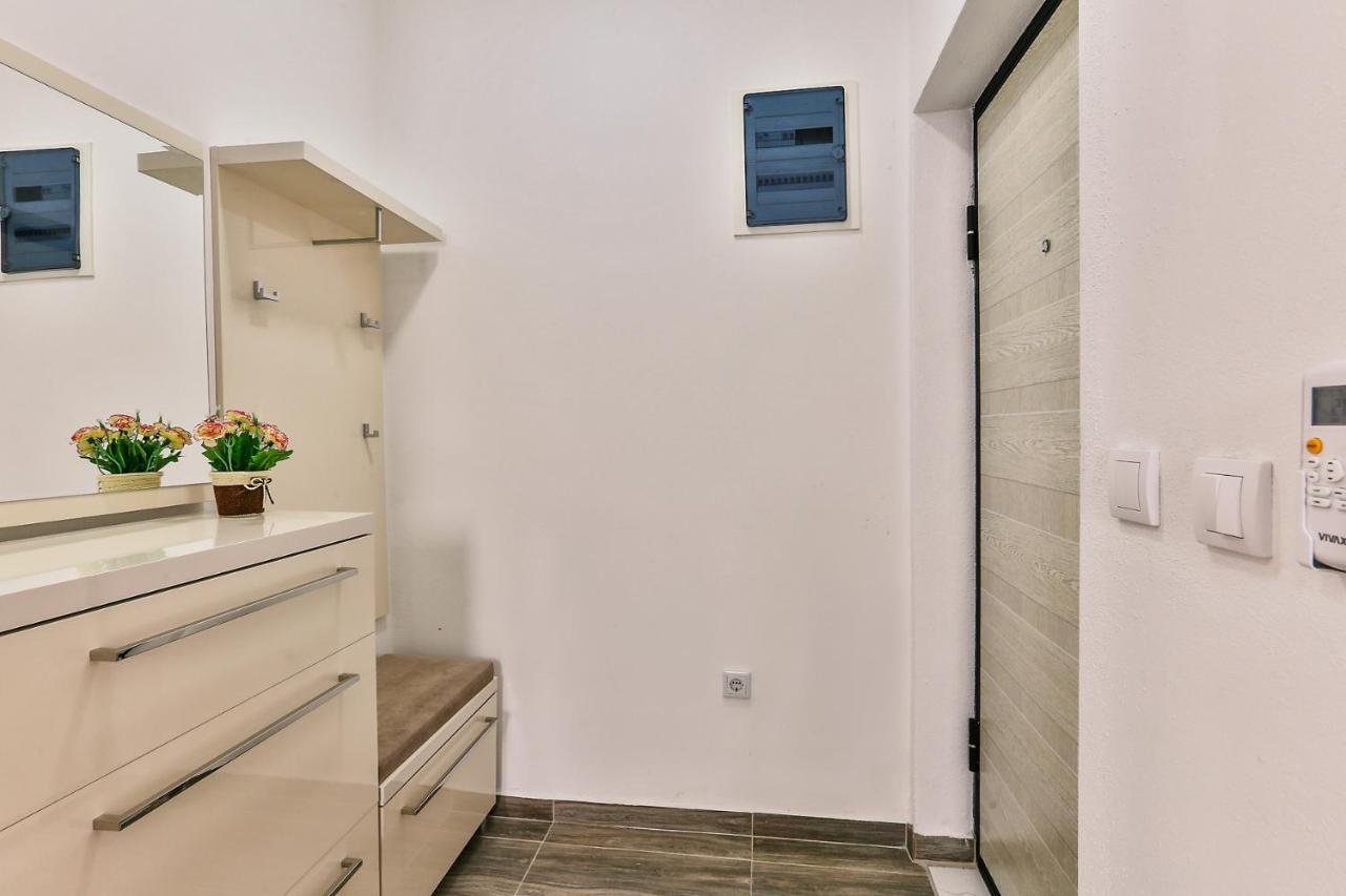 Lux Apartmani Djukic Bar Kültér fotó
