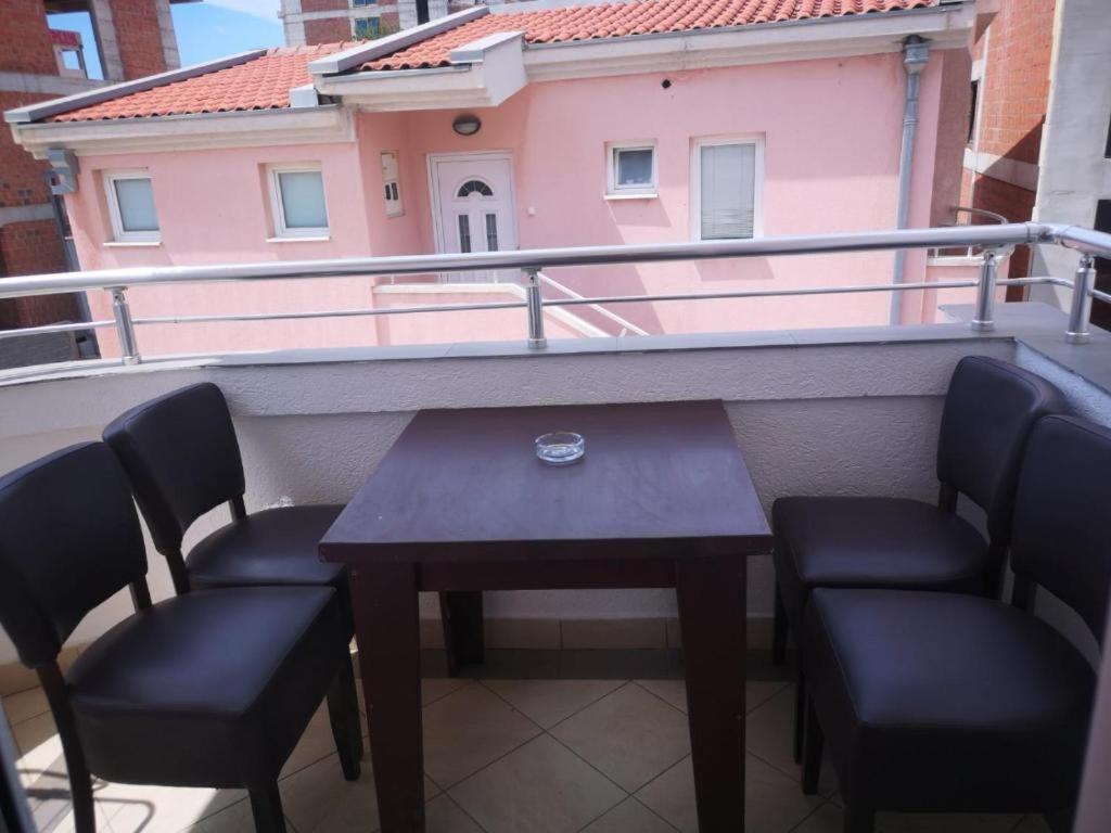 Lux Apartmani Djukic Bar Kültér fotó